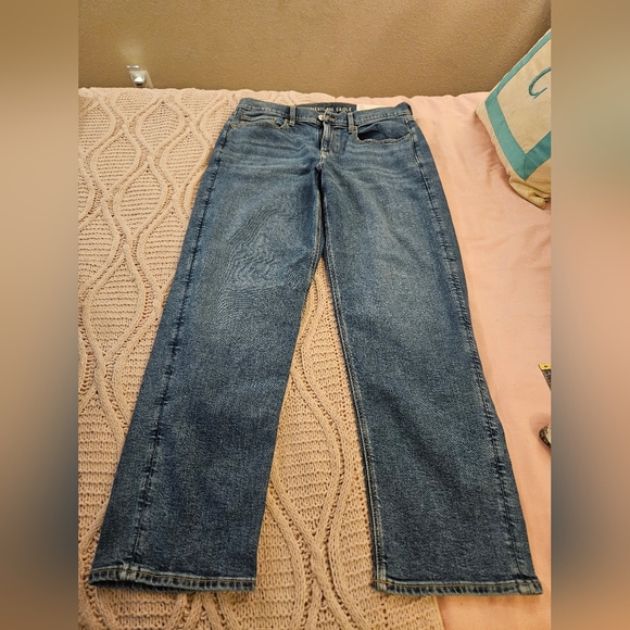 American Eagle Outfitters Denim - American Eagle 90's Straight  Blue Denim Jeans Size 14